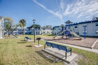 The Beacon at Seminole Lakes in Orlando, FL - Foto de edificio - Building Photo