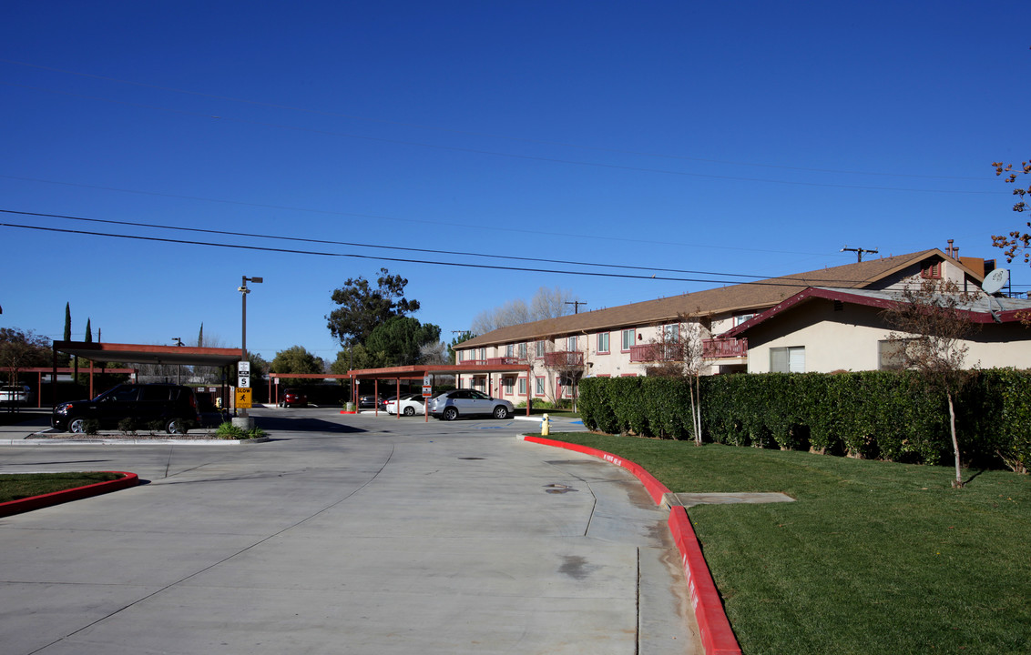 Beaumont Villas in Beaumont, CA - Building Photo