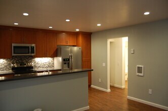 Villa Marquette in San Diego, CA - Foto de edificio - Interior Photo