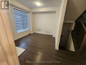 426 Tim Manley Ave in Caledon, ON - Building Photo - Building Photo