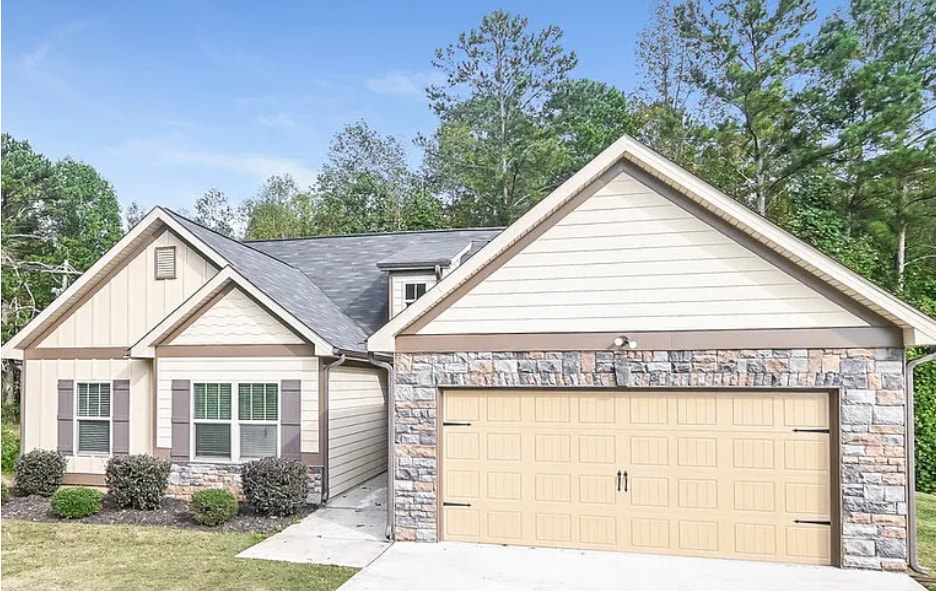 177 Brookhaven Dr in Villa Rica, GA - Building Photo