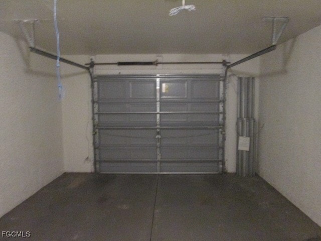 property at 2205 Andalusia Blvd