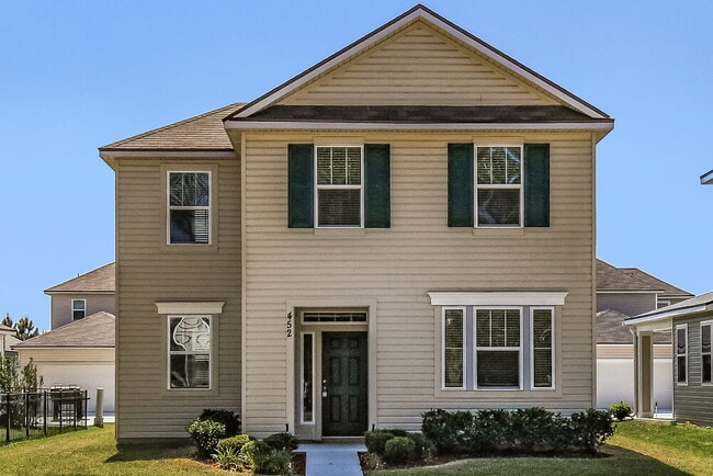 property at 452 Vineyard Ln