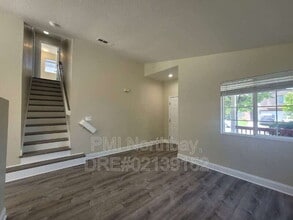 239 Brookside Dr in Suisun City, CA - Building Photo - Building Photo