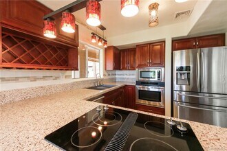 91-1033-1033 Hokuwekiu St in Kapolei, HI - Building Photo - Building Photo