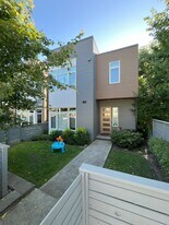 315 State St S in Kirkland, WA - Building Photo