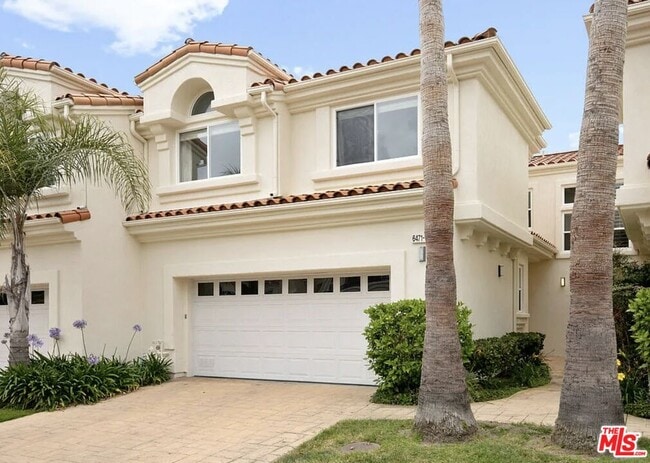 property at 6471 Zuma View Pl