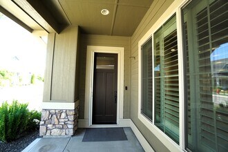 407 W Pavilion Ln in Meridian, ID - Building Photo - Building Photo