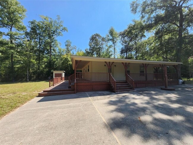 140 Cir Crk Rd in New Waverly, TX - Building Photo - Building Photo