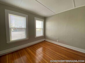 6 Bowdoin Park in Boston, MA - Building Photo - Building Photo