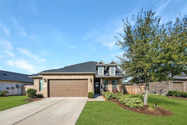 property at 5923 Pedernales Bend Ln