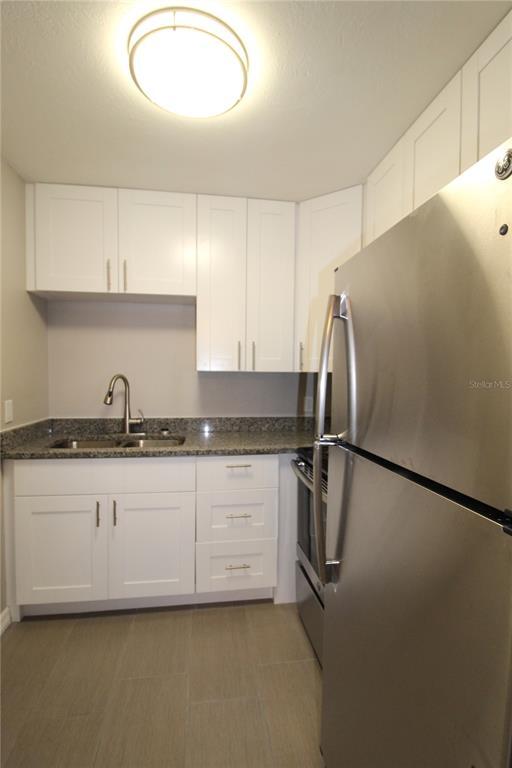 3001 Bee Ridge Rd in Sarasota, FL - Building Photo - Building Photo