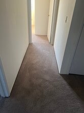 7242 Aberfeldy Way in Sacramento, CA - Foto de edificio - Building Photo