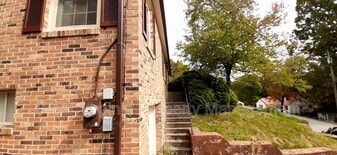 1215 East Dr in Bluefield, WV - Building Photo