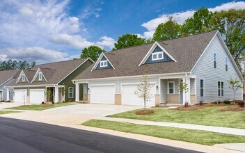 Amavi Mooresville in Mooresville, NC - Foto de edificio - Building Photo