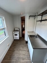 515 Village St in Kalamazoo, MI - Building Photo - Building Photo