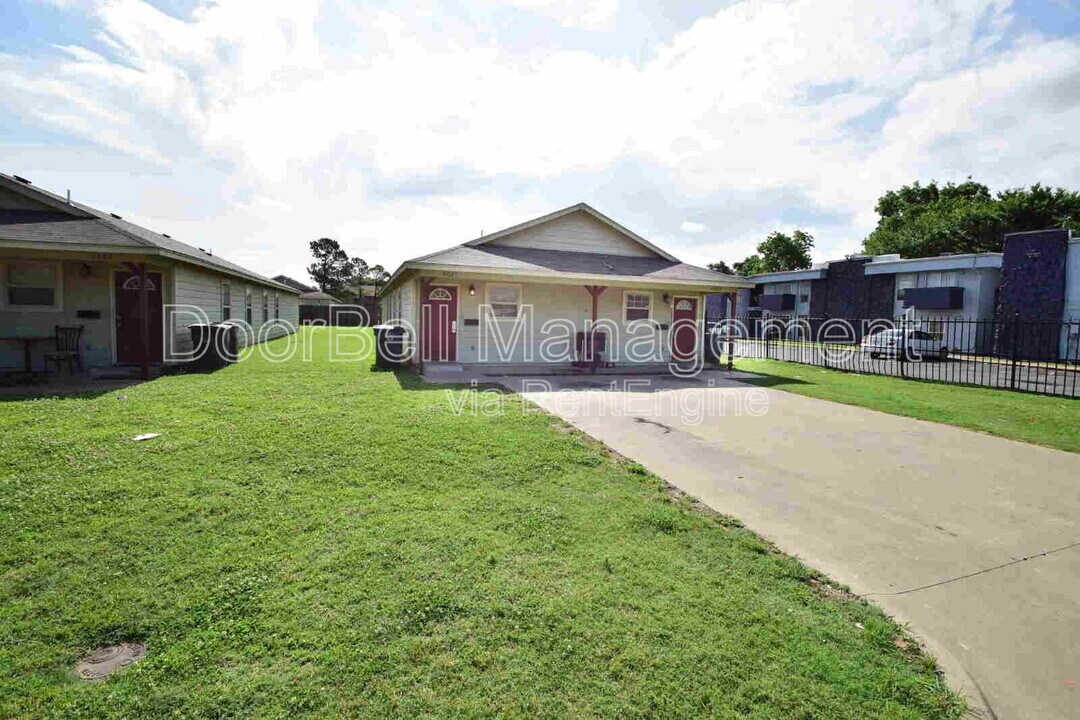 6013 S Madison Pl in Tulsa, OK - Building Photo