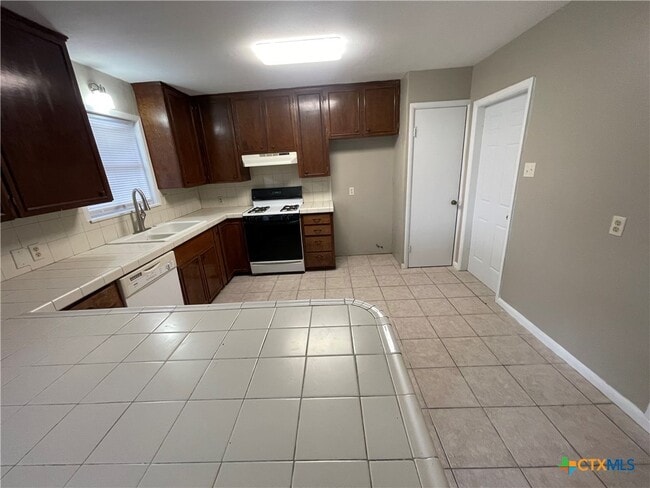 property at 4705 Dahlia Ln