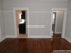 45 Ashford St, Unit 2 in Boston, MA - Foto de edificio - Building Photo