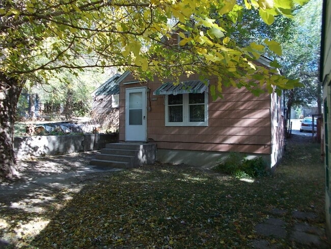 property at 1131 1/2 N 23rd St