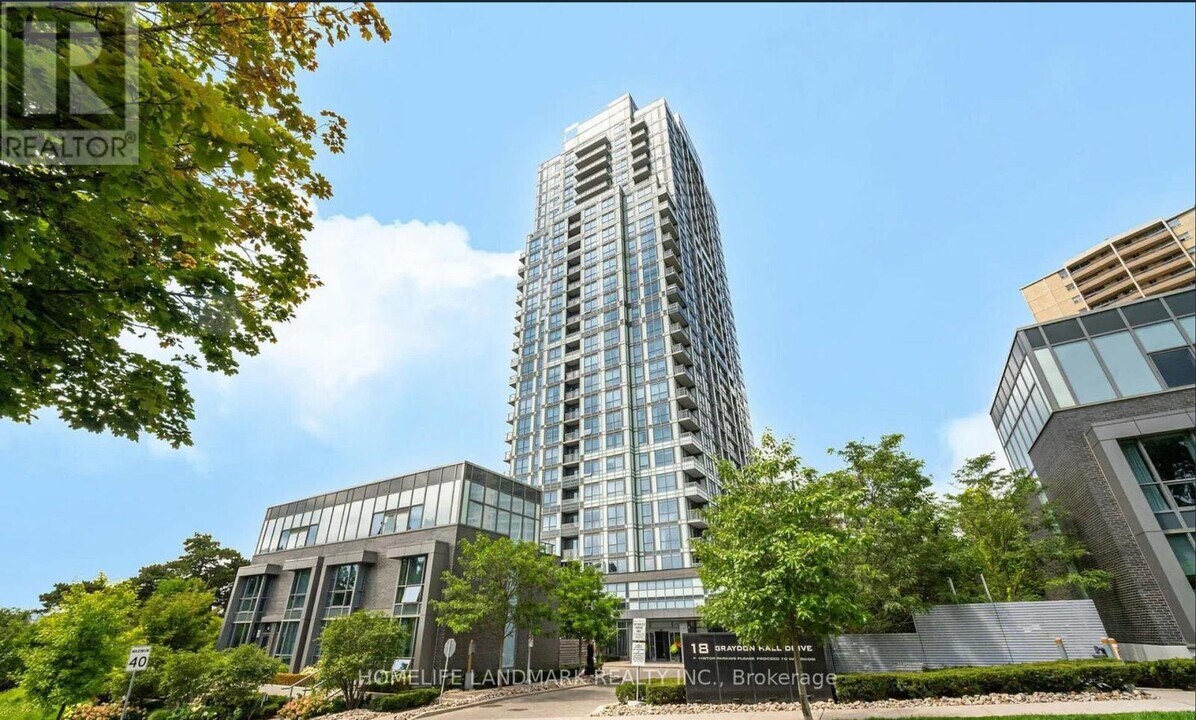 18-1918 Graydon Hall Dr in Toronto, ON - Building Photo