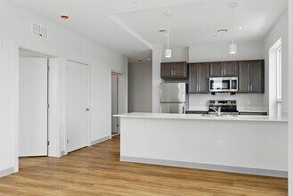 1170 Tremont St in Boston, MA - Building Photo - Building Photo