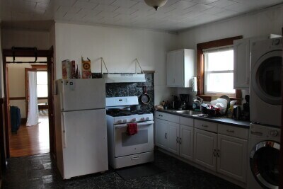 63 Pinckney St in Somerville, MA - Building Photo