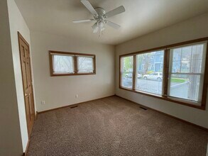 806 Sybil St in Ann Arbor, MI - Building Photo - Building Photo