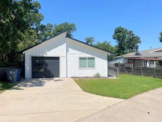 property at 3315 Parvia Ave