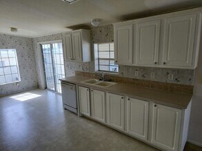 182 Oleander St in Nokomis, FL - Building Photo - Building Photo