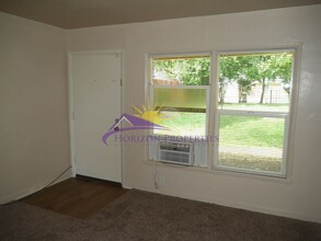 2850-2862 33rd Ave in Sacramento, CA - Foto de edificio - Building Photo