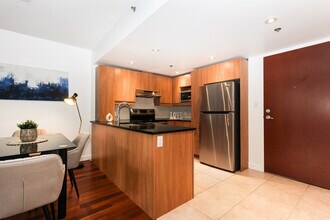 2700 Rue Rufus-Rockhead in Montréal, QC - Building Photo - Building Photo