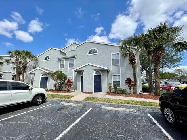 1612 Columbia Arms Cir in Kissimmee, FL - Building Photo - Building Photo