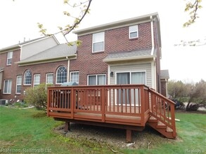 43124 Providence Ln in Canton Township, MI - Building Photo - Building Photo