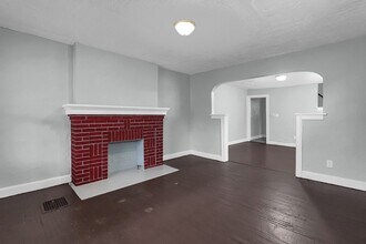 1125-1127-1127 E 20th Ave in Columbus, OH - Foto de edificio - Building Photo