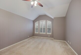 6902 Terra Rye in San Antonio, TX - Building Photo - Building Photo