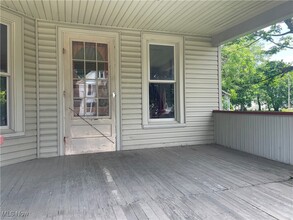 85 S Cleveland Ave in Mogadore, OH - Building Photo - Building Photo
