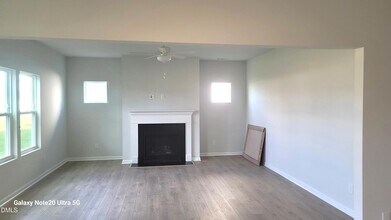 73 Plantation Dr in Youngsville, NC - Foto de edificio - Building Photo