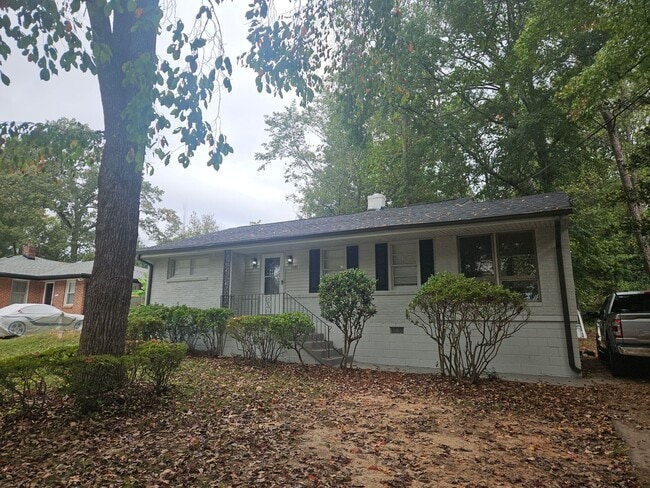 property at 1151 Pinehurst Dr