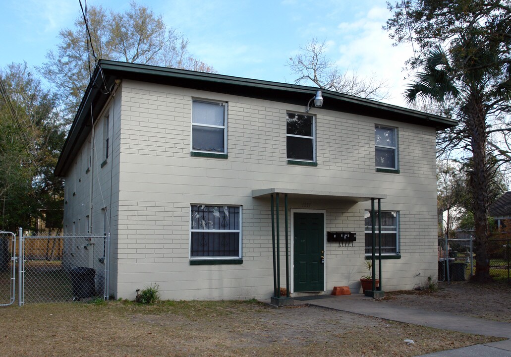 1231 Mcconihe St in Jacksonville, FL - Building Photo