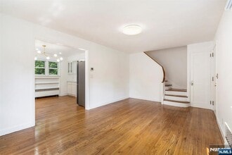 181 5th St in Cresskill, NJ - Building Photo - Building Photo