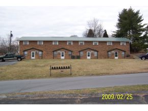 600 Crestview Dr in Greeneville, TN - Building Photo - Building Photo