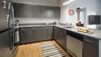 Student | Uncommon Athens Apartments