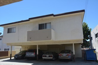 1562 Barry Ave in Los Angeles, CA - Building Photo - Building Photo