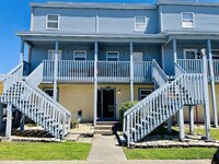 330 Bluefish Dr in Fort Walton Beach, FL - Foto de edificio - Building Photo