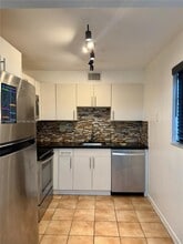 9920 NW 68th Pl in Tamarac, FL - Building Photo - Building Photo