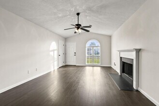 2583 Woodhill Dr in Lexington, KY - Building Photo - Building Photo