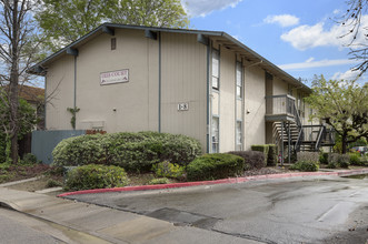 Iris Court in Fairfield, CA - Building Photo - Other