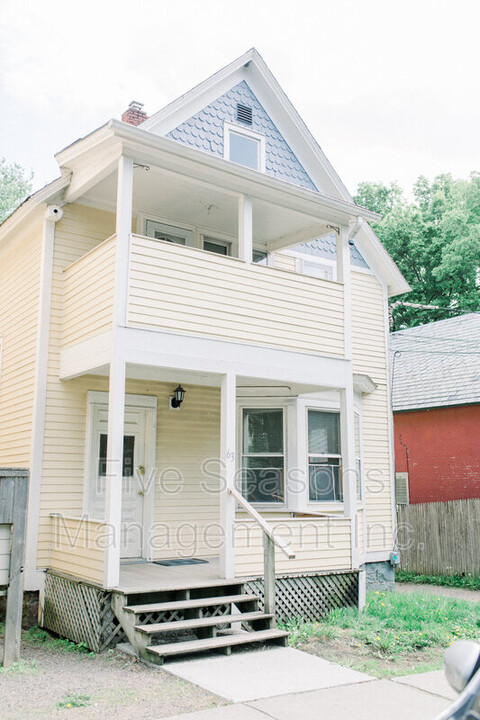 63 King St in Burlington, VT - Foto de edificio