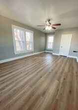 236 W Washington St in Macomb, IL - Building Photo - Building Photo